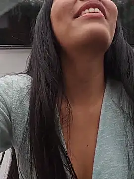 Snapshot of Carla_Alvez chatting on 07/10/26, 03:25 Carla Alvez online show from 07/10/26, 03:25