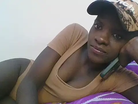 Snapshot of ebonypetite2 chatting on 07/09/26, 04:27 ebonypetite2 online show from 07/09/26, 04:27