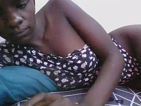 Snapshot of ebonypetite2 chatting on 07/20/26, 06:06 ebonypetite2 online show from 07/20/26, 06:06