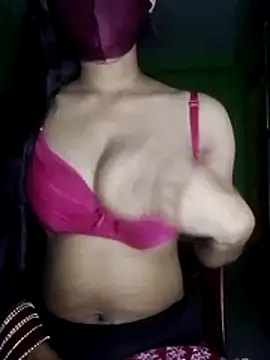 Ishaniya online show from 06/20/26, 07:38