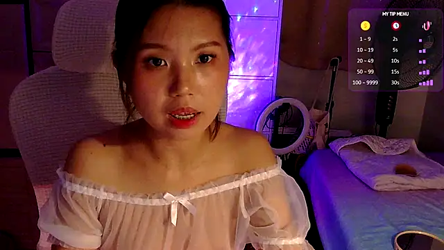 urgrl portia online show from 07/10/26, 10:51