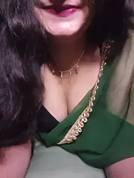 Snapshot of Sharma_Priya chatting on 06/12/26, 08:02 Sharma Priya online show from 06/12/26, 08:02