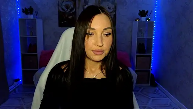 NikoleMills online show from 07/08/26, 06:07