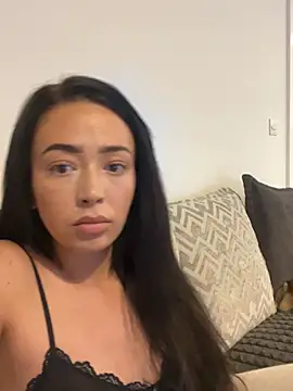 Snapshot of uk-Mia-monroe chatting on 07/15/26, 08:58 uk-Mia-monroe online show from 07/15/26, 08:58