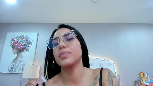 Valen Abella online show from 07/06/26, 03:25