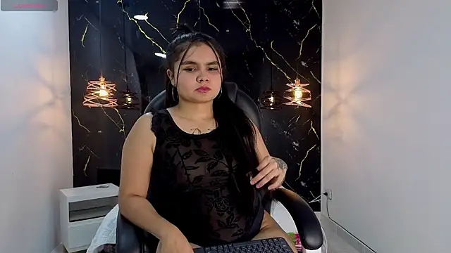 Snapshot of TifanyRoseX chatting on 06/11/26, 06:39 TifanyRoseX online show from 06/11/26, 06:39