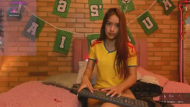 Julieta moretti online show from 07/04/26, 03:24