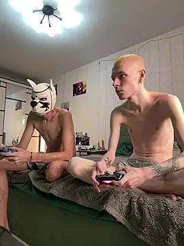 I K A online show from 07/08/26, 04:11