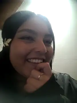 Snapshot of Aly_96 chatting on 07/02/26, 03:23 Aly 96 online show from 07/02/26, 03:23