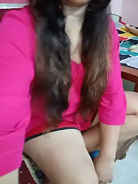 Snapshot of divya-222 chatting on 06/21/26, 10:56 divya-222 online show from 06/21/26, 10:56