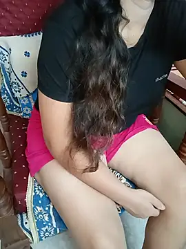 Snapshot of divya-222 chatting on 07/03/26, 04:46 divya-222 online show from 07/03/26, 04:46