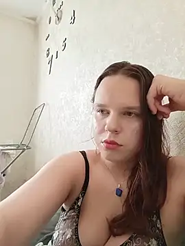 Snapshot of Sara_liss chatting on 06/23/26, 10:02 Sara liss online show from 06/23/26, 10:02