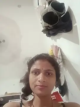 Smritiii online show from 07/05/26, 08:16