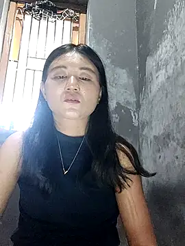 Rayya 4yy online show from 07/17/26, 08:54