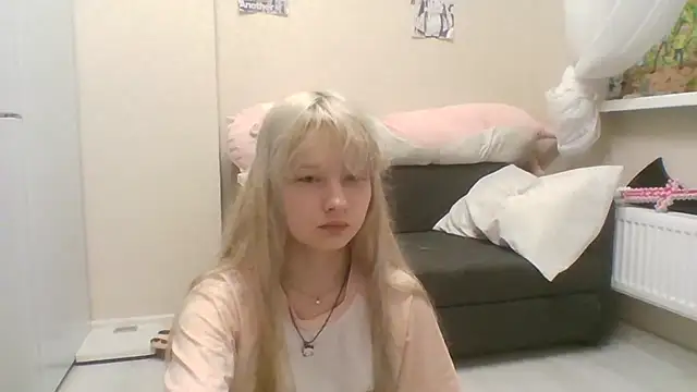 DinaKolter online show from 07/17/26, 05:07