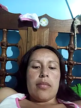 Snapshot of pamela_sween chatting on 06/30/26, 03:07 pamela sween online show from 06/30/26, 03:07