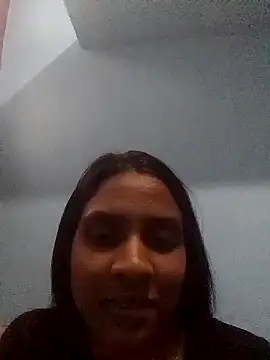 Snapshot of khusii_09 chatting on 06/16/26, 06:27 khusii 09 online show from 06/16/26, 06:27