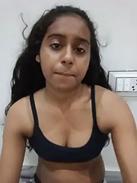 Snapshot of Anjali-8905 chatting on 08/01/26, 04:06 Anjali-8905 online show from 08/01/26, 04:06