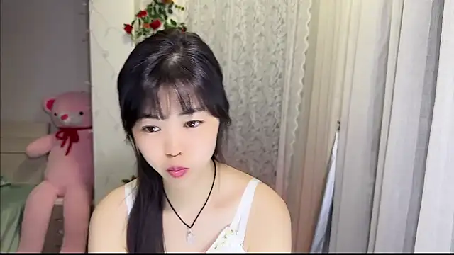 inlkitten online show from 07/09/26, 03:16