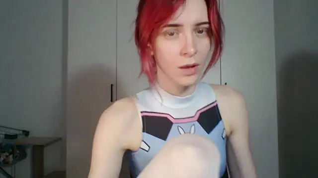 Snapshot of KayleneWesterberg chatting on 07/11/26, 12:19 KayleneWesterberg online show from 07/11/26, 12:19