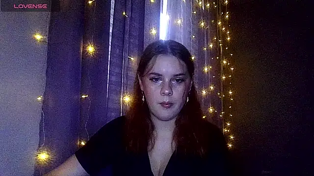 Snapshot of dakota_charm_ chatting on 06/26/26, 10:19 dakota charm online show from 06/26/26, 10:19