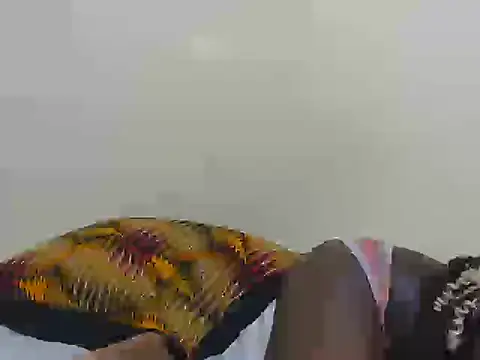 Snapshot of Arriana_ chatting on 07/18/26, 09:07 Arriana online show from 07/18/26, 09:07
