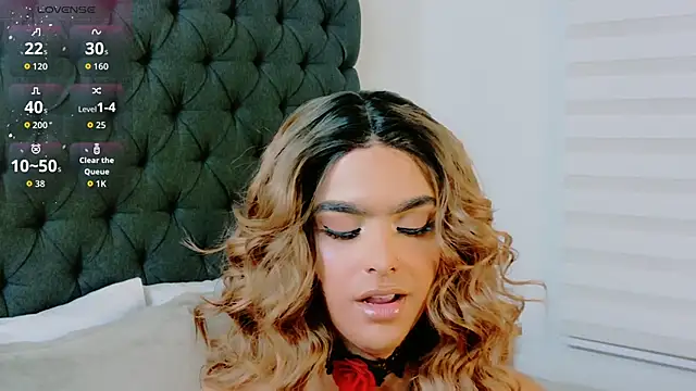 Snapshot of Scarlethvhonparker chatting on 03/08/26, 03:21 Scarlethvhonparker online show from 03/08/26, 03:21