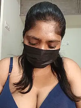 Snapshot of Tamilponnu127 chatting on 06/19/26, 01:15 Tamilponnu127 online show from 06/19/26, 01:15