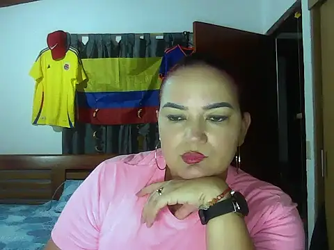 Snapshot of Ariel_691 chatting on 06/30/26, 10:55 Ariel 691 online show from 06/30/26, 10:55