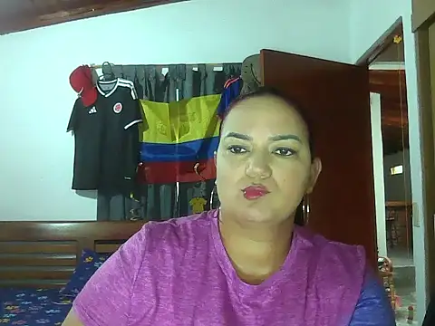 Snapshot of Ariel_691 chatting on 07/09/26, 08:35 Ariel 691 online show from 07/09/26, 08:35