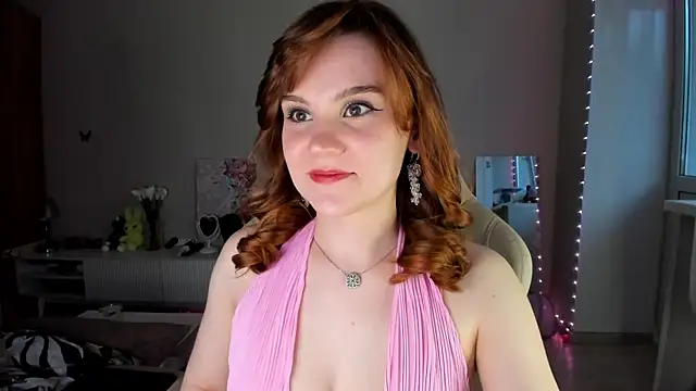 Snapshot of amelia_braun chatting on 06/26/26, 01:43 amelia braun online show from 06/26/26, 01:43