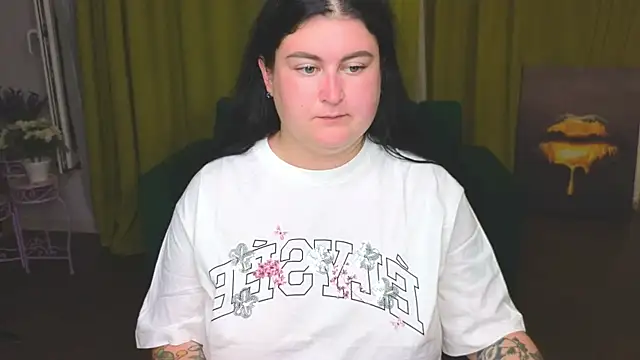 CessieBler online show from 07/22/26, 05:38