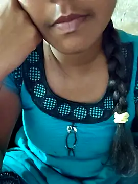 Snapshot of SRIDEVITELUGU19 chatting on 07/07/26, 03:05 SRIDEVITELUGU19 online show from 07/07/26, 03:05