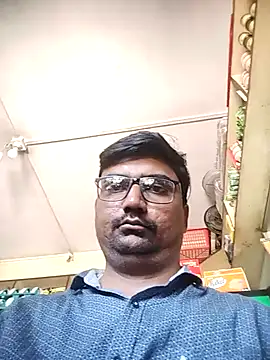 Snapshot of dhirusury050625 chatting on 06/21/26, 05:32 dhirusury050625 online show from 06/21/26, 05:32