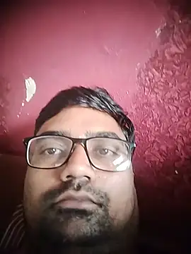 Snapshot of dhirusury050625 chatting on 07/29/26, 05:27 dhirusury050625 online show from 07/29/26, 05:27