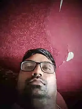 Snapshot of dhirusury050625 chatting on 07/31/26, 06:57 dhirusury050625 online show from 07/31/26, 06:57