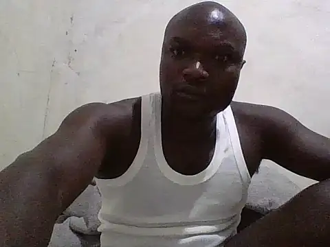 Snapshot of Hunky-Zee chatting on 06/14/26, 03:30 Hunky-Zee online show from 06/14/26, 03:30