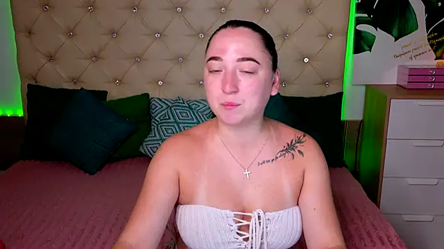 Snapshot of AVA_MAXIMUS chatting on 07/14/26, 04:50 AVA MAXIMUS online show from 07/14/26, 04:50