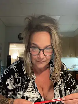 -SweetSandy- online show from 08/07/26, 11:40