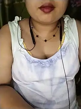 Snapshot of Khosi_Moni chatting on 07/03/26, 08:04 Khosi Moni online show from 07/03/26, 08:04