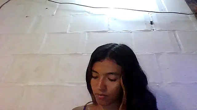 canelita0510 online show from 07/07/26, 07:23