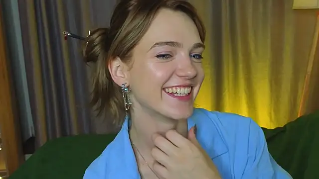 MarielRoloson online show from 07/13/26, 07:16