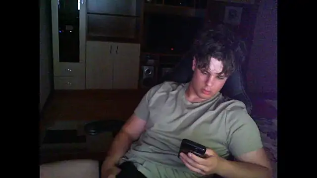 Snapshot of kanewolf_55 chatting on 06/24/26, 09:58 kanewolf 55 online show from 06/24/26, 09:58