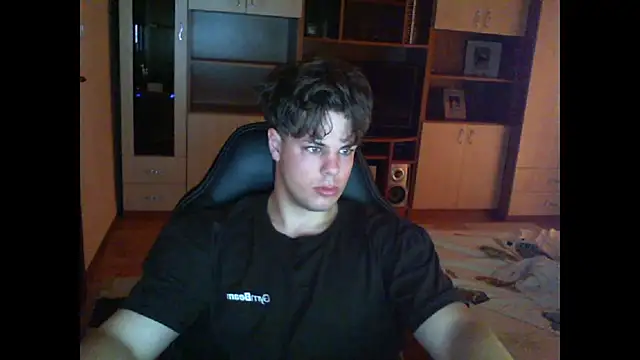 Snapshot of kanewolf_55 chatting on 07/09/26, 07:45 kanewolf 55 online show from 07/09/26, 07:45