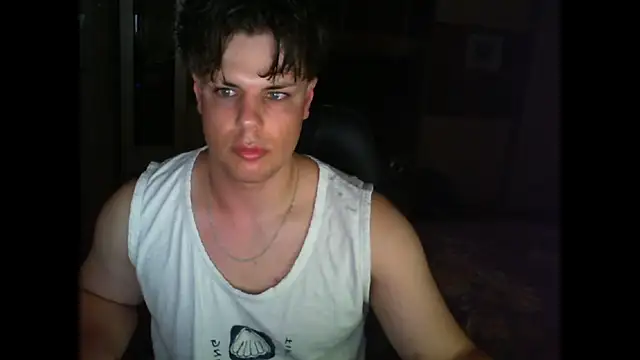 Snapshot of kanewolf_55 chatting on 07/13/26, 09:39 kanewolf 55 online show from 07/13/26, 09:39