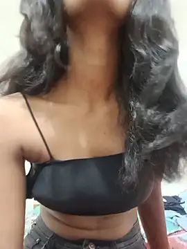 Snapshot of kavita_45 chatting on 07/26/26, 06:59 kavita 45 online show from 07/26/26, 06:59