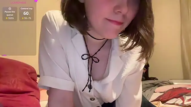 Snapshot of Hilda_Valentine chatting on 07/24/26, 08:18 Hilda Valentine online show from 07/24/26, 08:18