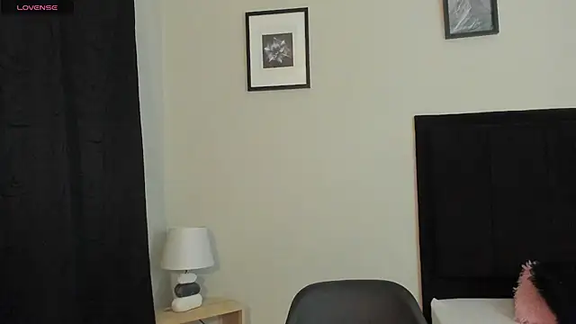 Sara B online show from 07/08/26, 06:12