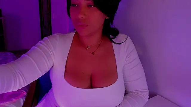 NicolePasqualott online show from 02/01/26, 10:08