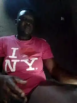 Snapshot of freaky-pussy chatting on 06/18/26, 10:14 freaky-pussy online show from 06/18/26, 10:14